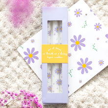 Load image into Gallery viewer, Lilac Daisy Taper Candle Set