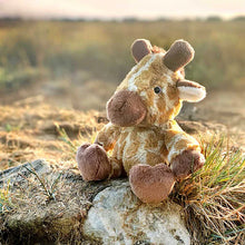 Load image into Gallery viewer, All Creatures Emmy Giraffe Medium
