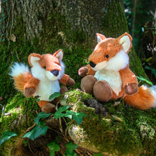 Load image into Gallery viewer, All Creatures Jasper Fox Keyring
