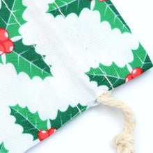 Load image into Gallery viewer, Christmas Fabric Bag 13 x 10 cm
