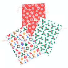 Load image into Gallery viewer, Christmas Fabric Bag 19.5 x 14 cm
