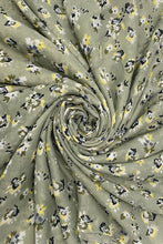 Load image into Gallery viewer, Ditsy Floral Tassel Scarf Pistachio
