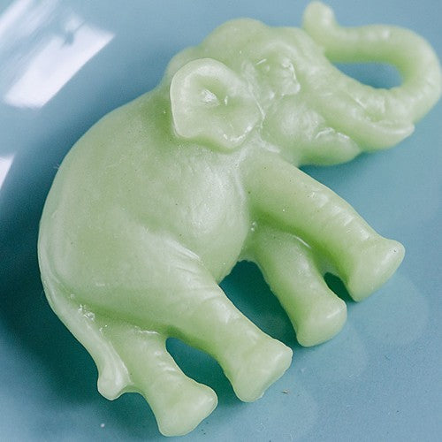 Resin Elephant Brooch Green