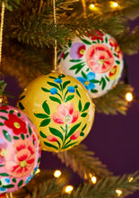 Load image into Gallery viewer, Hand Painted Kashmiri Floral Bauble Decoration
