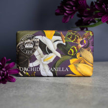 Load image into Gallery viewer, Kew Gardens Gift Box Orchid &amp; Vanilla
