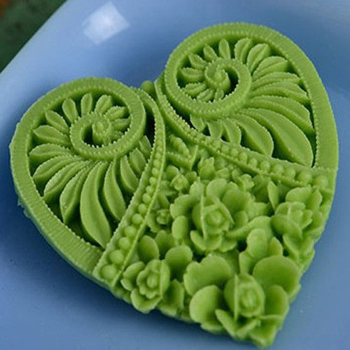 Resin Large Heart Brooch Apple Green