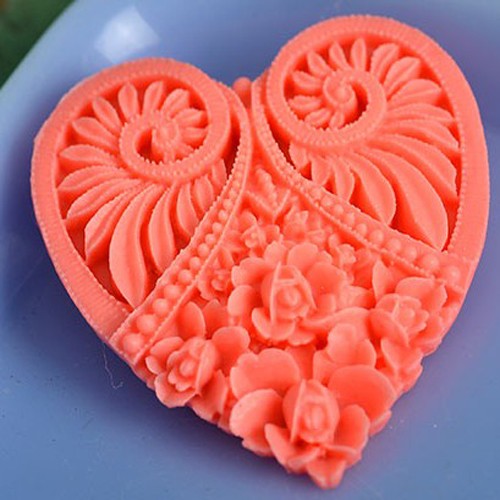 Resin Large Heart Brooch Candy Pink