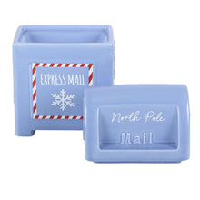 Load image into Gallery viewer, North Pole Postbox Oil &amp; Wax Melt Burner
