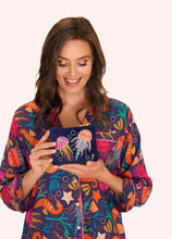 Load image into Gallery viewer, Powder Velvet Mini Zip Pouch Jellyfish
