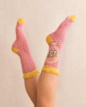 Load image into Gallery viewer, Powder Initial Socks Letter H
