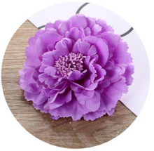 Load image into Gallery viewer, Peony Flower Hair Clip Lilac
